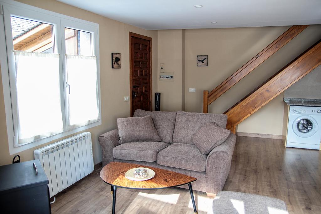 Apartamentos Snoe Mont Romies ซาลาร์ดู ภายนอก รูปภาพ